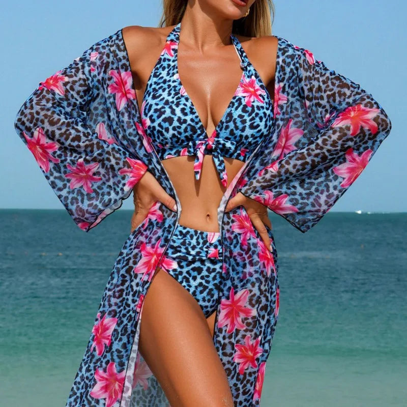 Effortlessly Bathing Suit With a Timeless Design