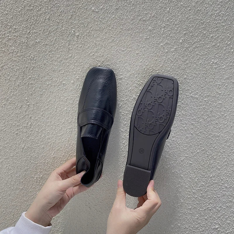 Tailored and Comfortable Orthopedic Heels
