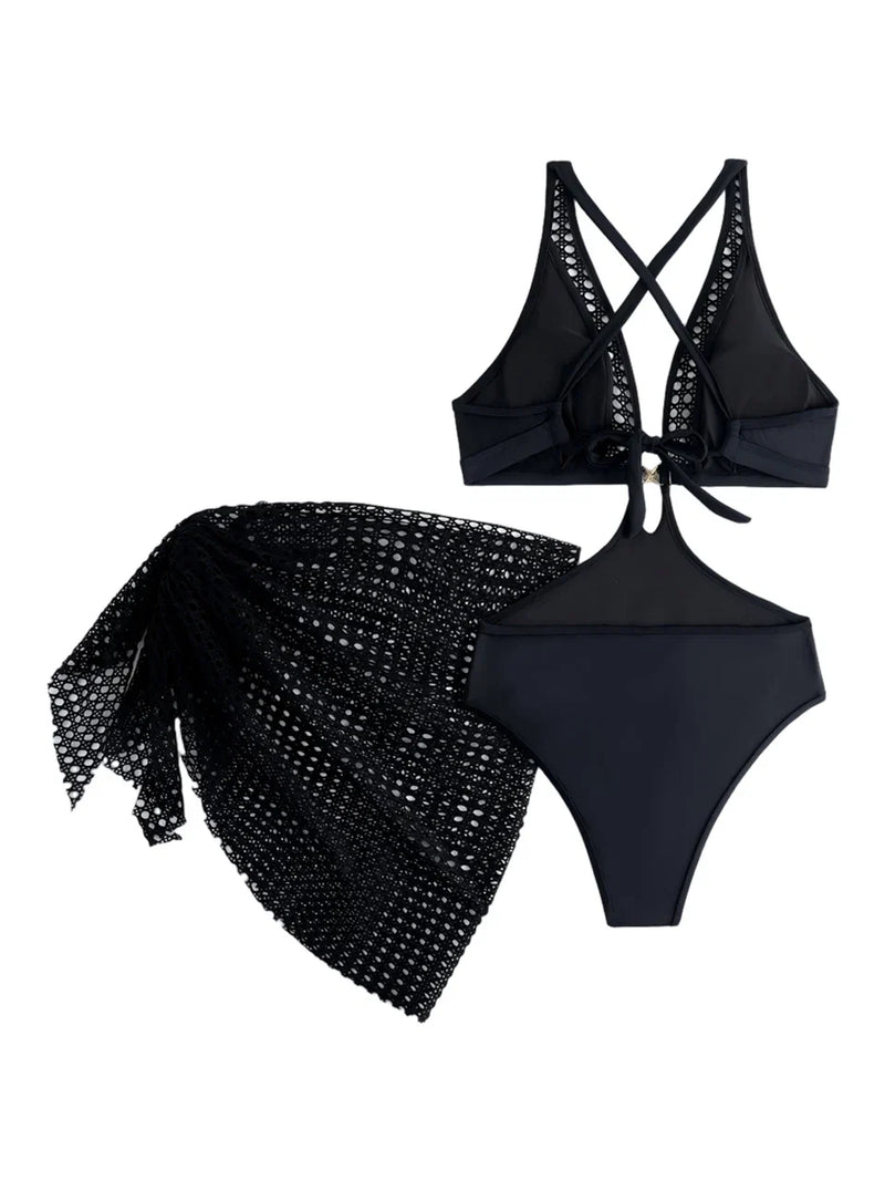 Finely Styled Monokini With a Classic Look