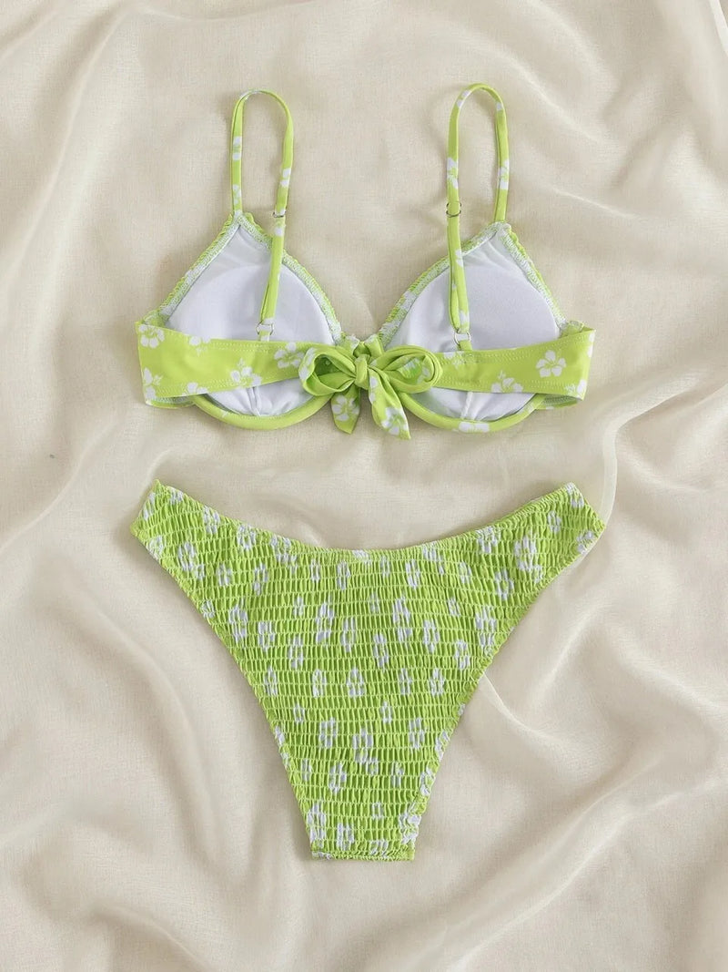 Effortlessly Bikini With a Timeless Design