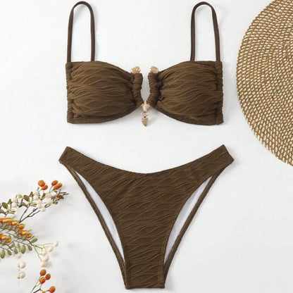 Effortlessly Bathing Suit With a Timeless Design