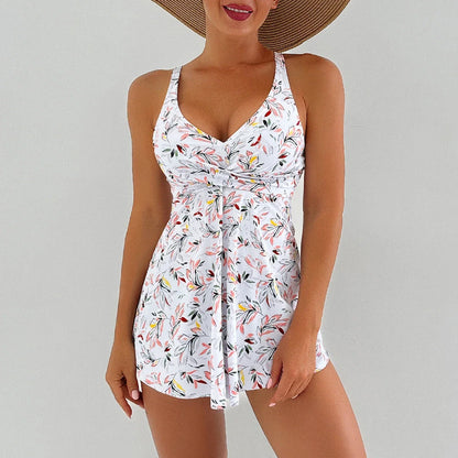 Finely Styled Swimsuit With a Classic Look