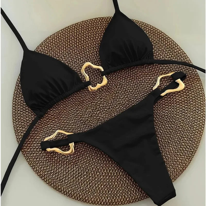 Casually Bathing Suit With a Refined Edge
