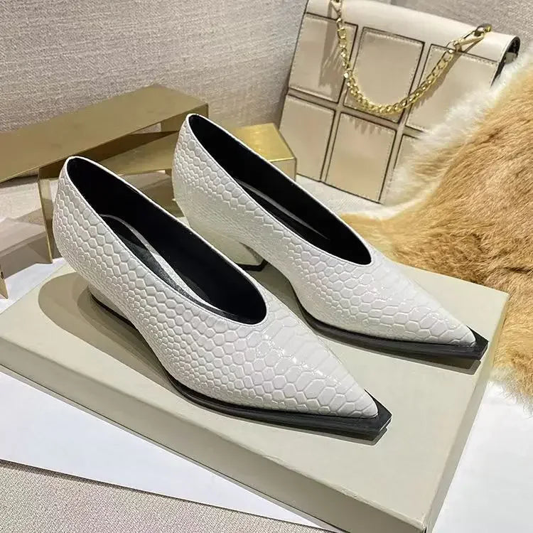 Tailored and Comfortable Orthopedic Heels