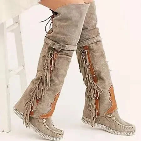 LM | Tailor-made and comfortable boots
