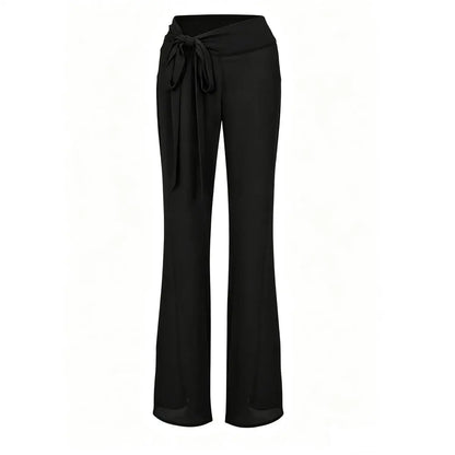 Classic Designed Pants in a Timeless Cut