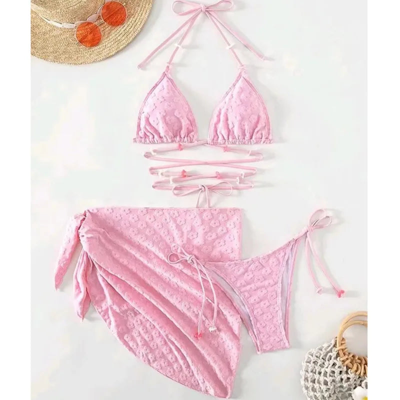 Effortlessly Bathing Suit With a Timeless Design
