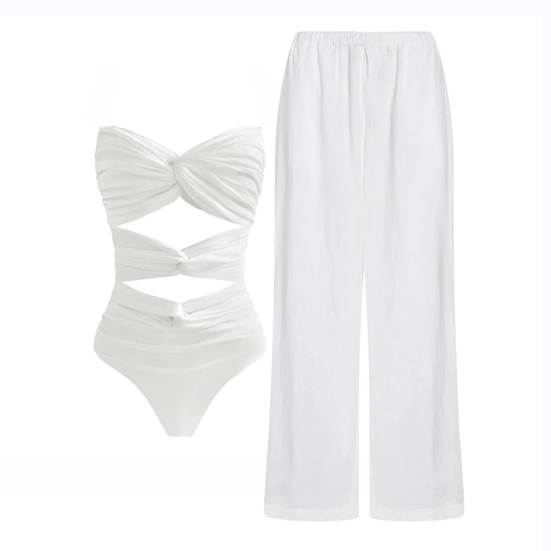 Casually Bikini With a Refined Edge