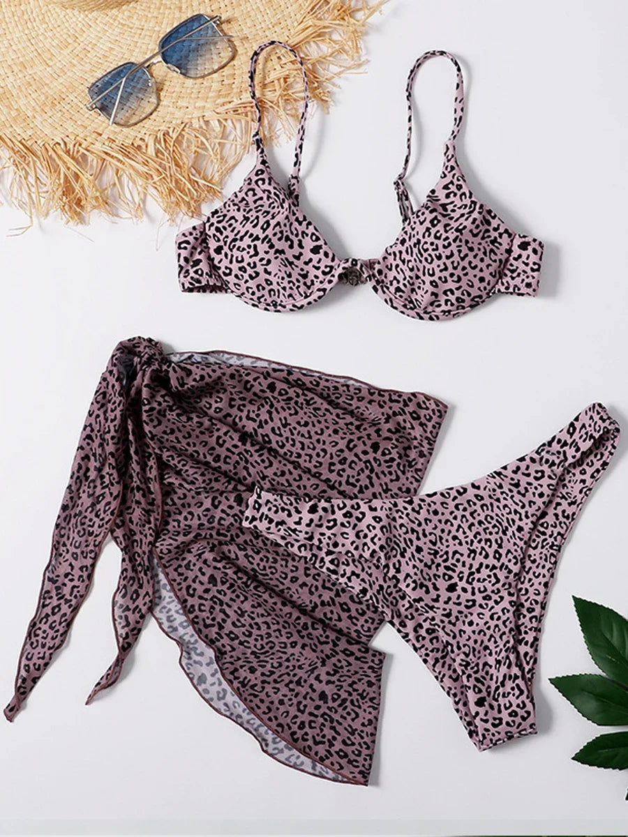 Beautifully Finished Bikini in a Timeless Design