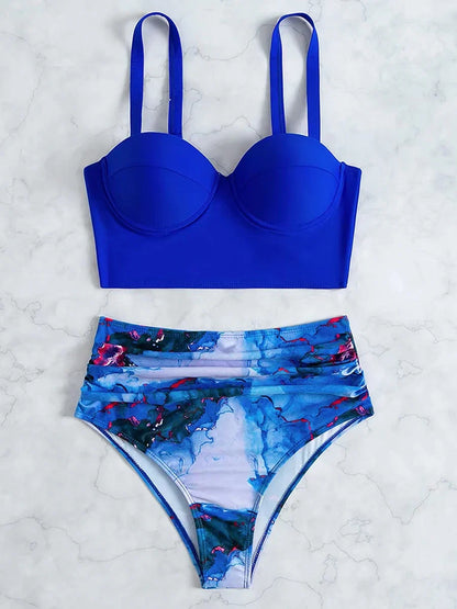 Effortlessly Bathing Suit With a Timeless Design