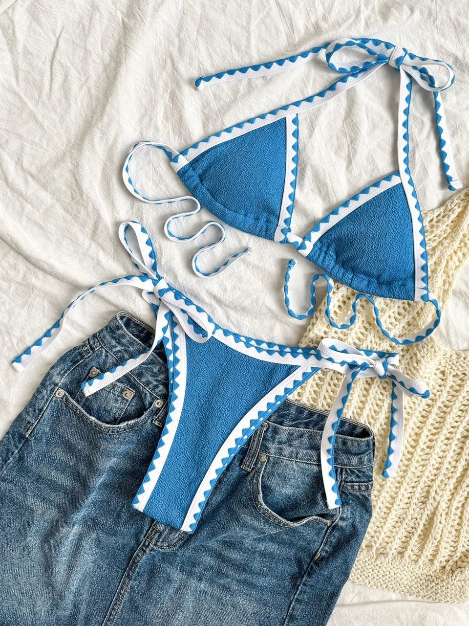 Casually Bikini With a Refined Edge