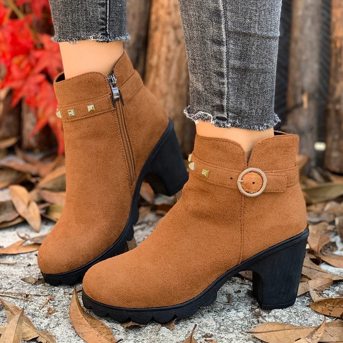 Tailored and Comfortable Orthopedic Heels