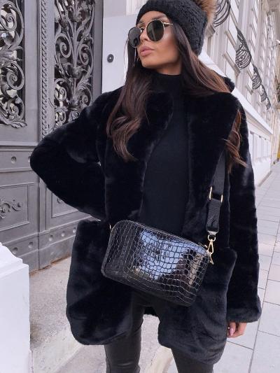 LM | Luxurious fur coat for women