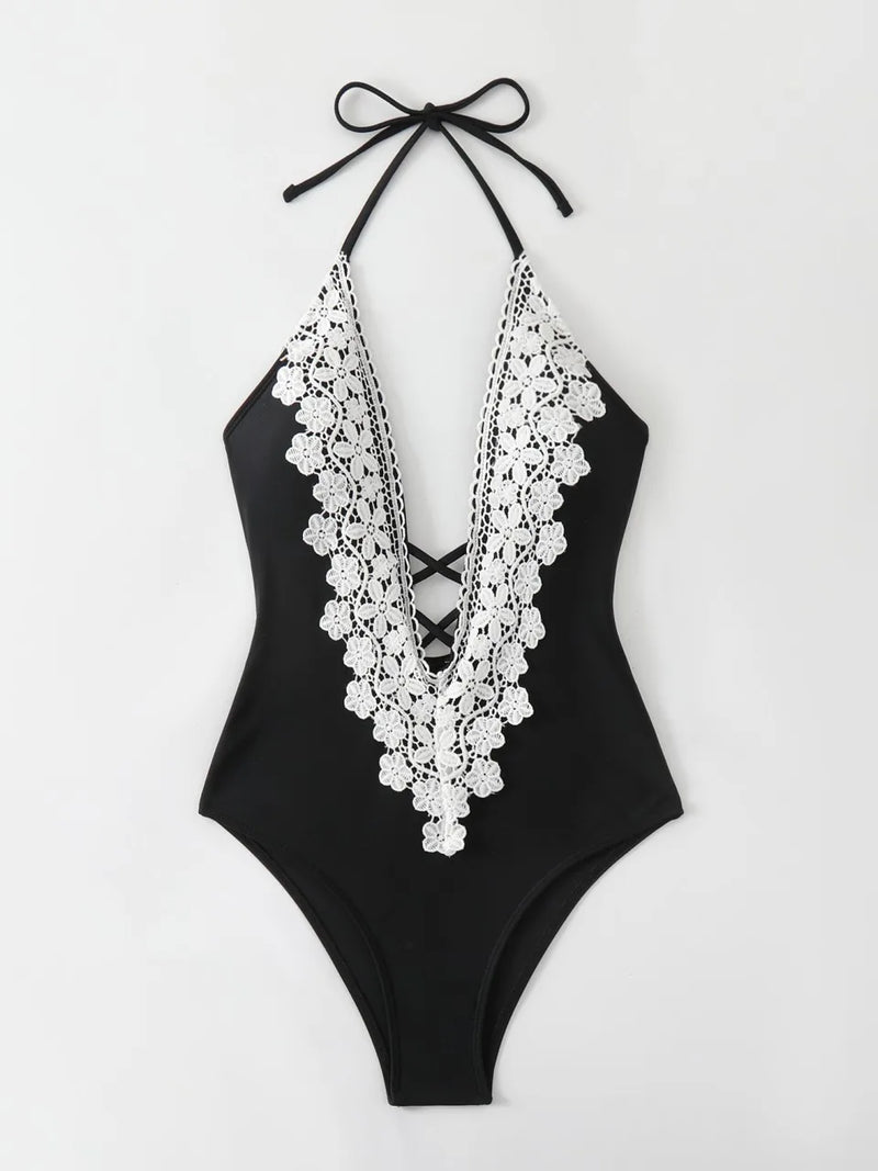Effortlessly Monokini With a Timeless Design