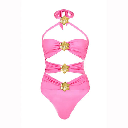 Casually Bikini With a Refined Edge