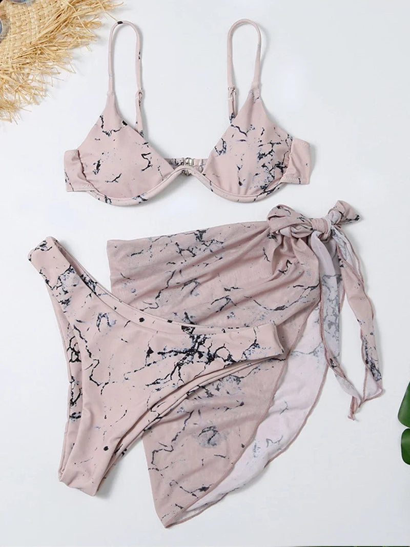 Beautifully Finished Bikini in a Timeless Design
