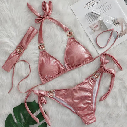 Effortlessly Bathing Suit With a Timeless Design