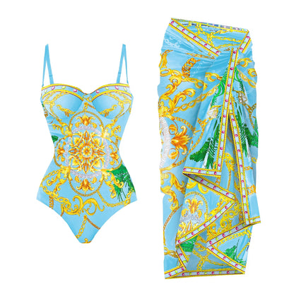 Beautifully Finished Bikini in a Timeless Design