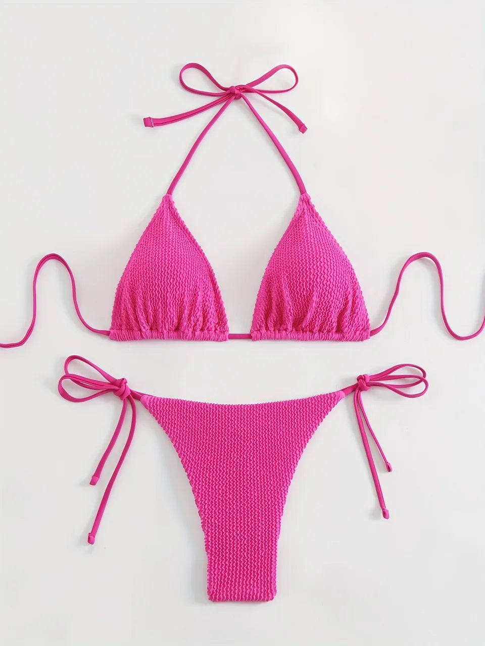 Beautifully Finished Bikini in a Timeless Design
