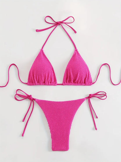 Beautifully Finished Bikini in a Timeless Design