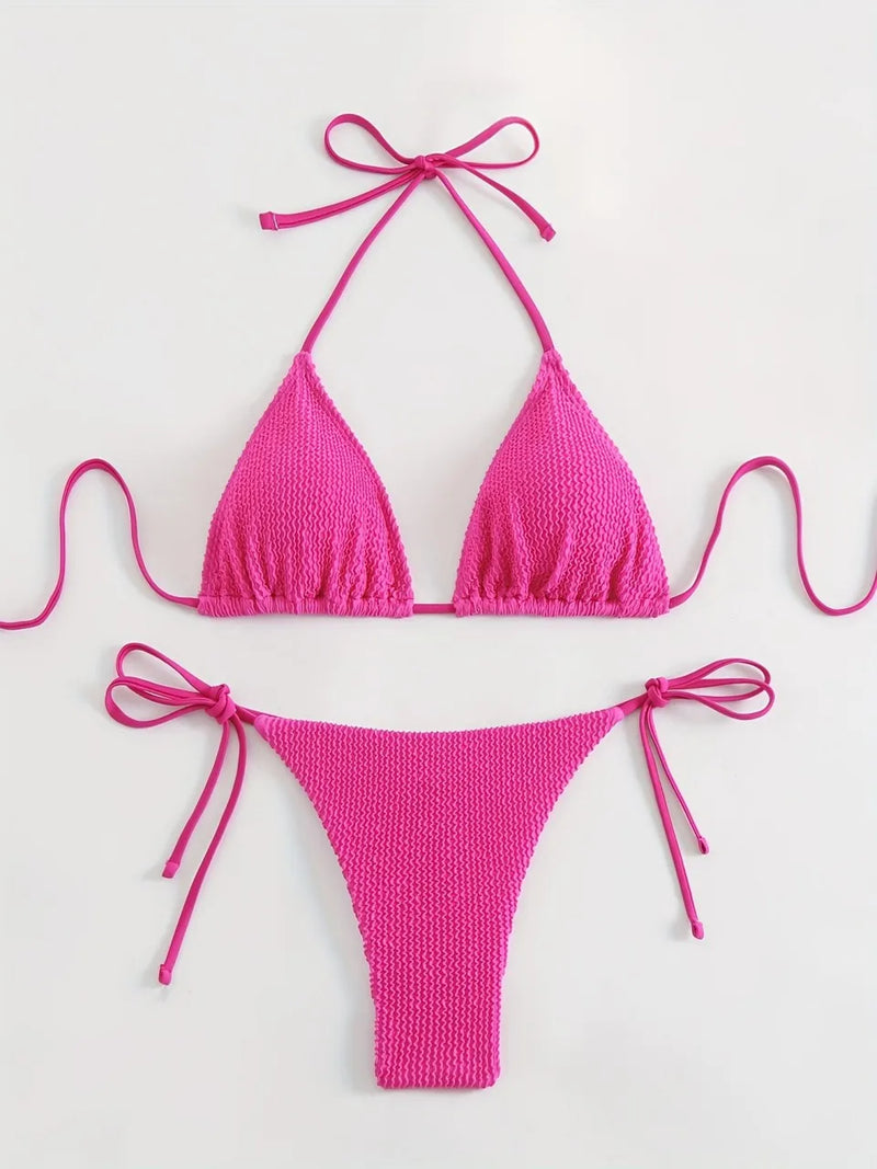 Beautifully Finished Bikini in a Timeless Design