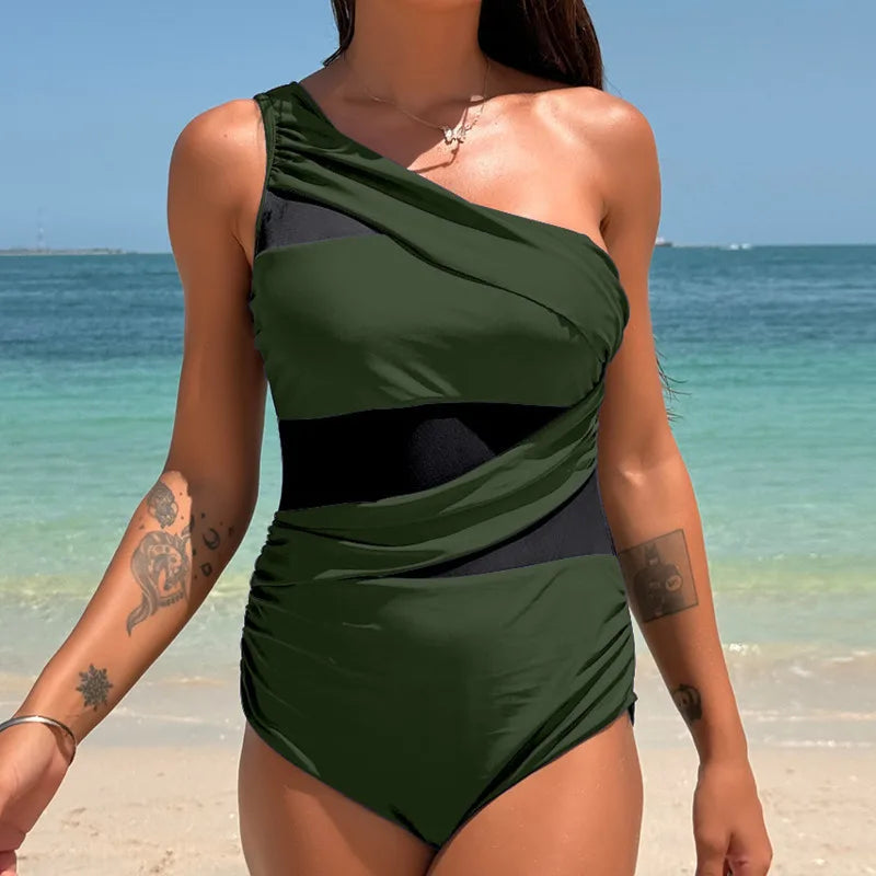 Classic Designed Bathing Suit in a Timeless Cut