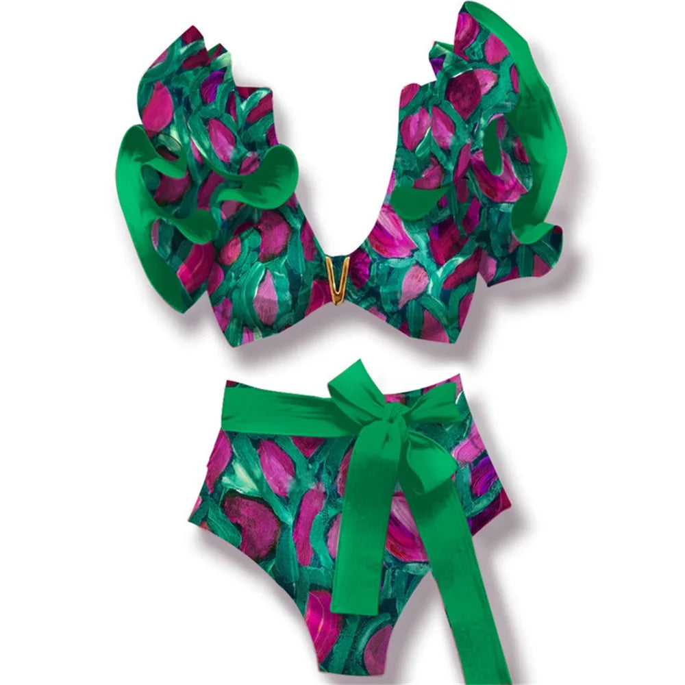 Casually Bikini With a Refined Edge