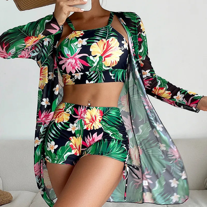 Effortlessly Bathing Suit With a Timeless Design