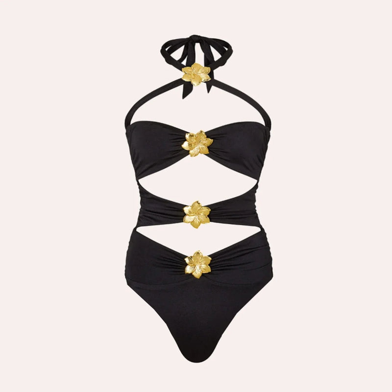Casually Bikini With a Refined Edge