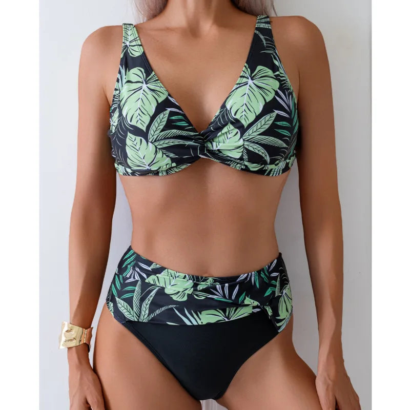 Casually Bathing Suit With a Refined Edge
