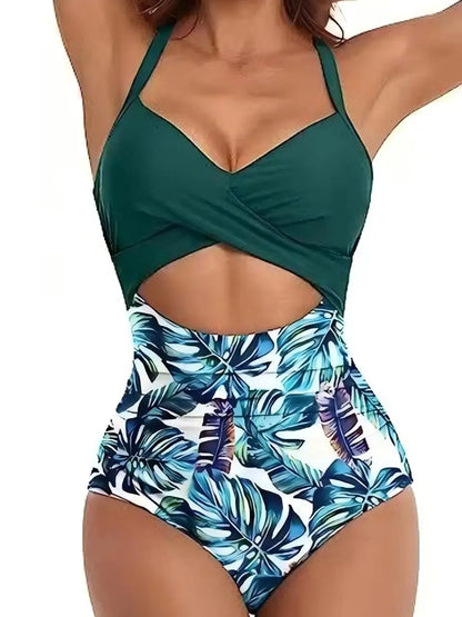 Finely Styled Monokini With a Classic Look