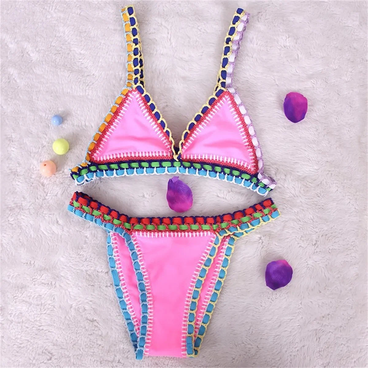 Effortlessly Bikini With a Timeless Design