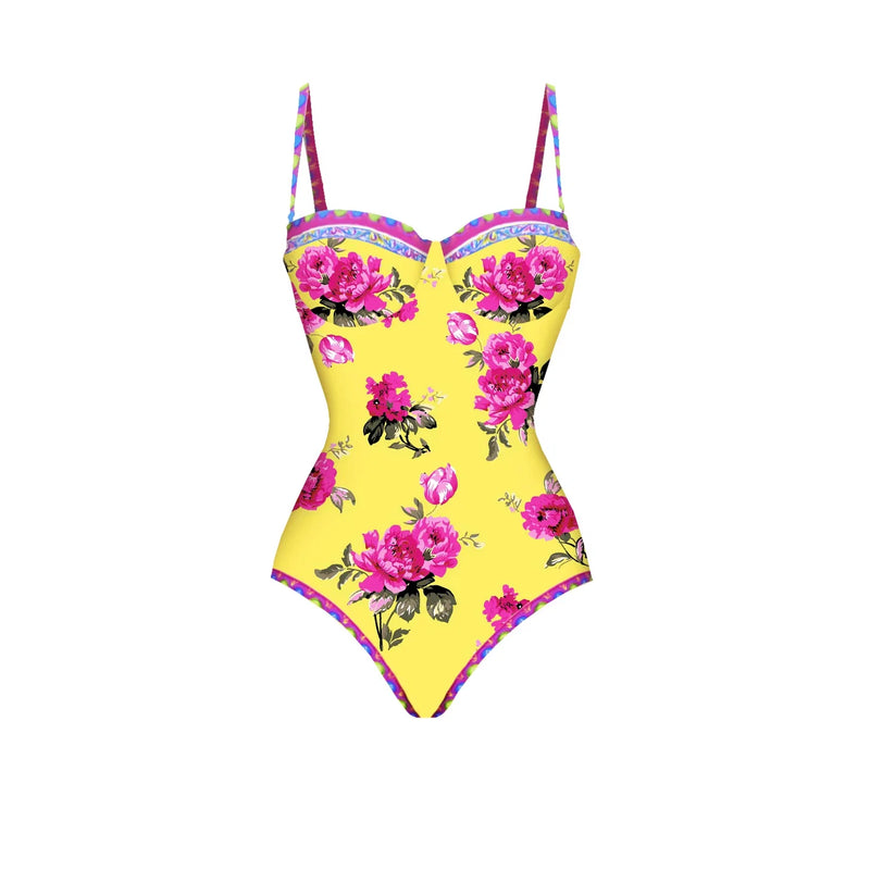 Beautifully Finished Bikini in a Timeless Design