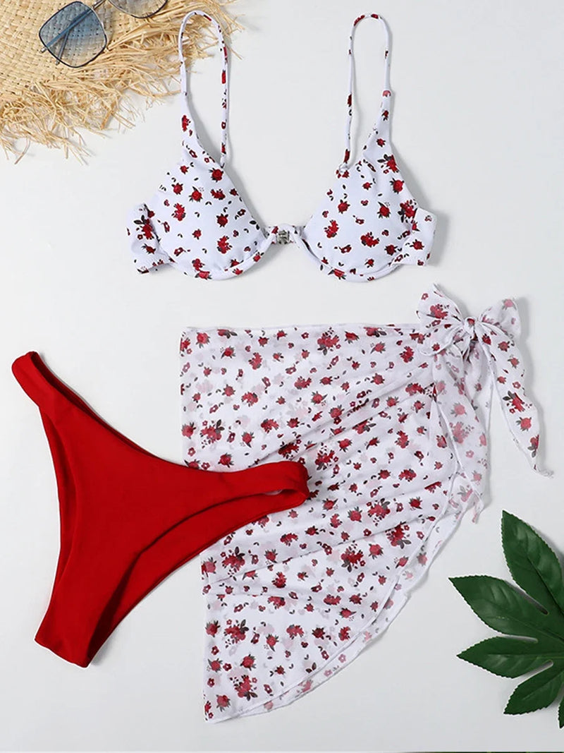 Beautifully Finished Bikini in a Timeless Design