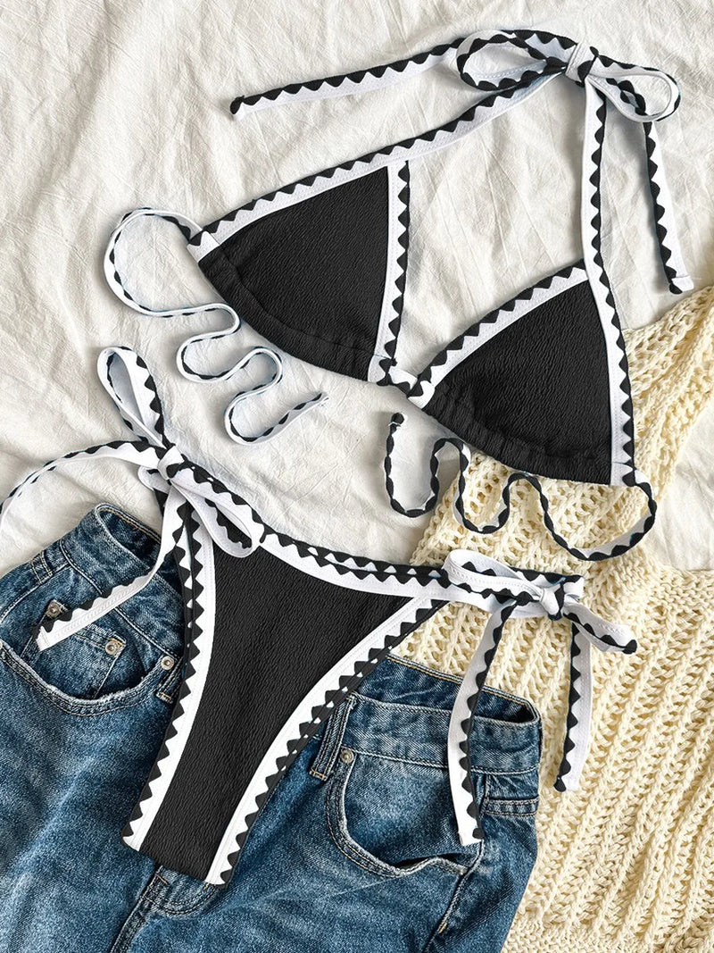 Casually Bikini With a Refined Edge