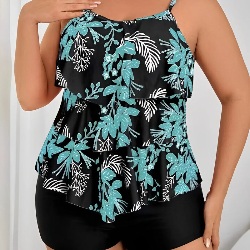 Finely Styled Swimsuit With a Classic Look