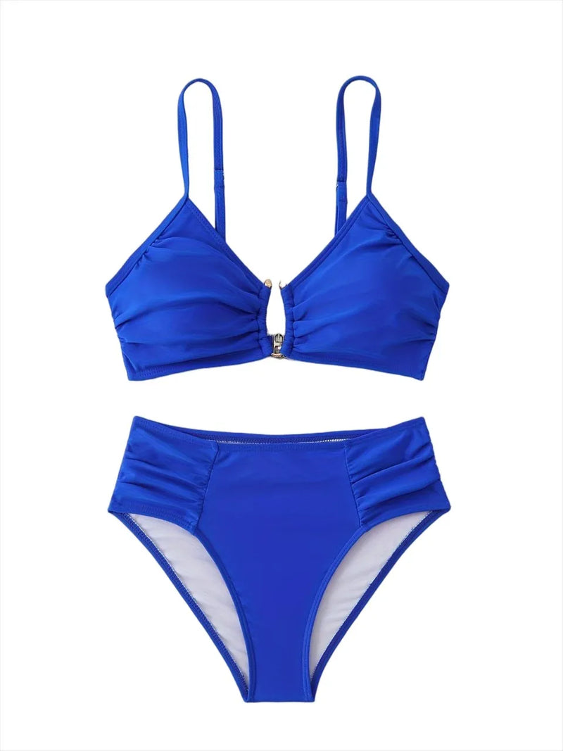 Beautifully Finished Bikini in a Timeless Design