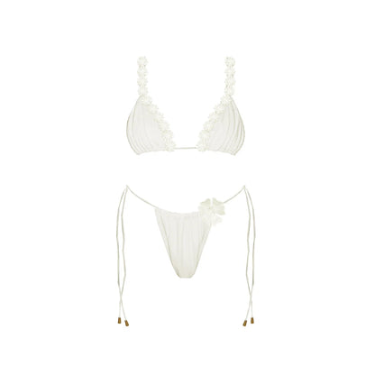 Casually Bikini With a Refined Edge