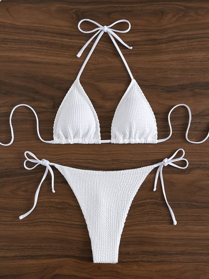 Beautifully Finished Bikini in a Timeless Design