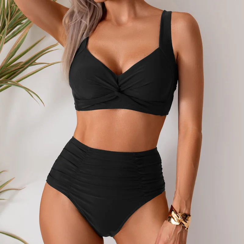 Effortlessly Bathing Suit With a Timeless Design