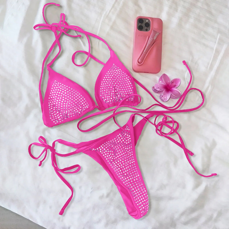 Beautifully Finished Bikini in a Timeless Design