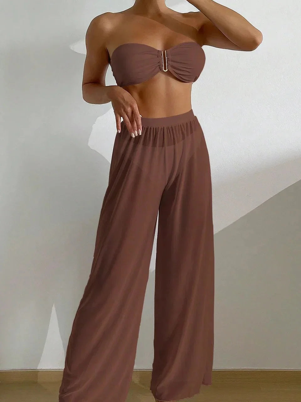 Casually Pants With a Refined Edge