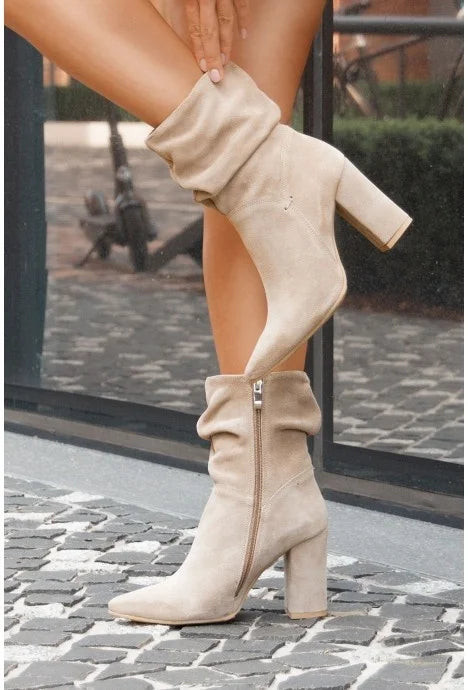 LM | Boots with suede block heel