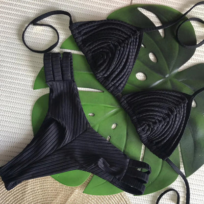 Casually Bathing Suit With a Refined Edge