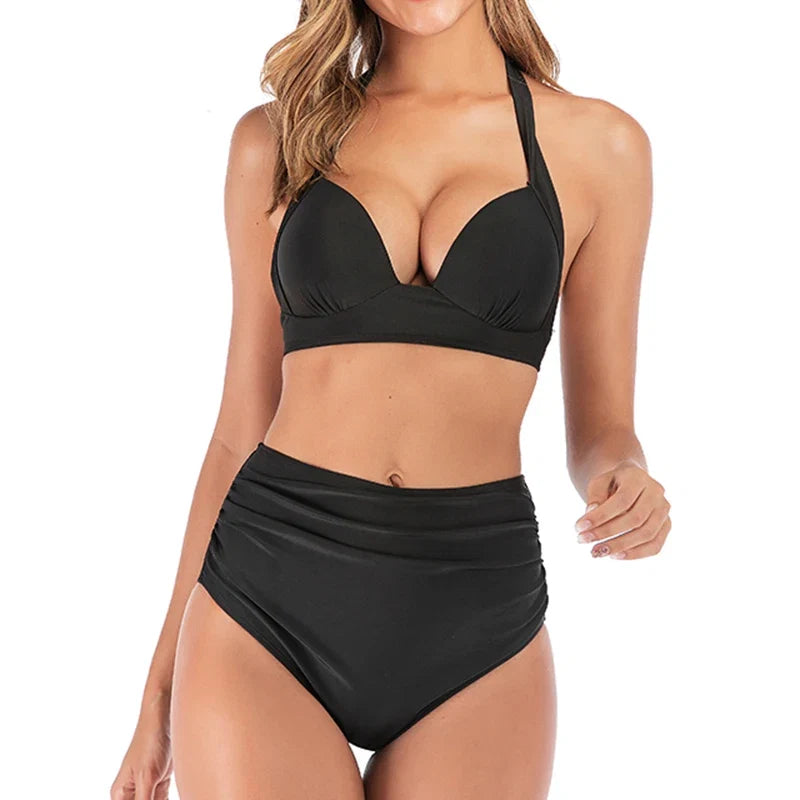 Casually Bikini With a Refined Edge