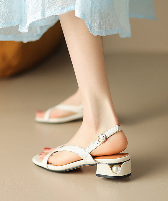 LM | Stylish, elegant flat sandals