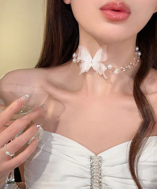 Stylish White Alloy Zircon Pearl Butterfly Necklace Yu009