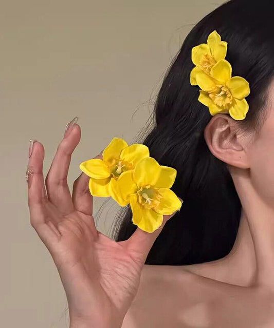 Stylish Yellow Copper Cloth a Pair Hairpin