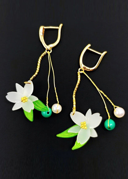 White Flower Tasseled Acrylic Drop Earrings