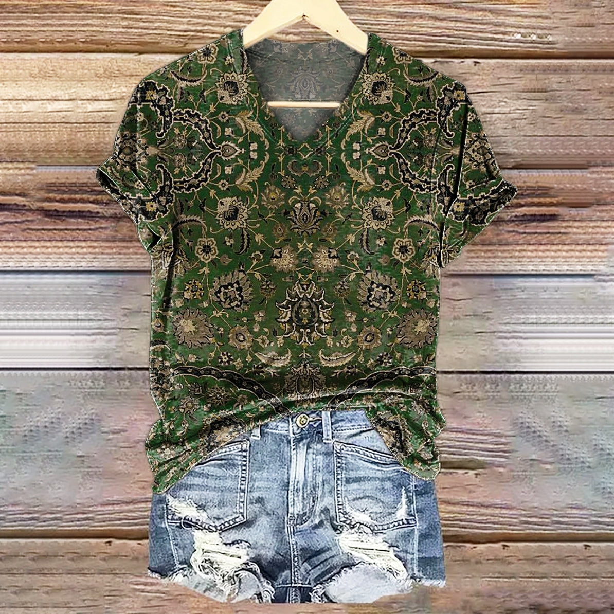 Women's Retro Ethnic Totem Art Print V-neck Casual T-Shirt